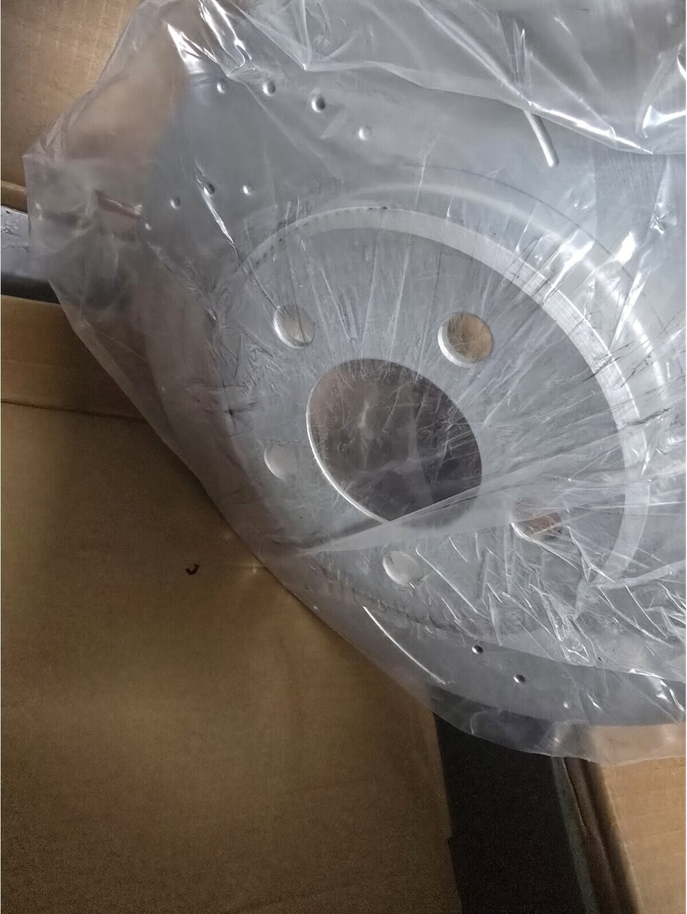 R1 Concepts Front Brake Rotor & Pad Kit Drilled Slotted Open Box Unused BKTA129F - Picture 9 of 9